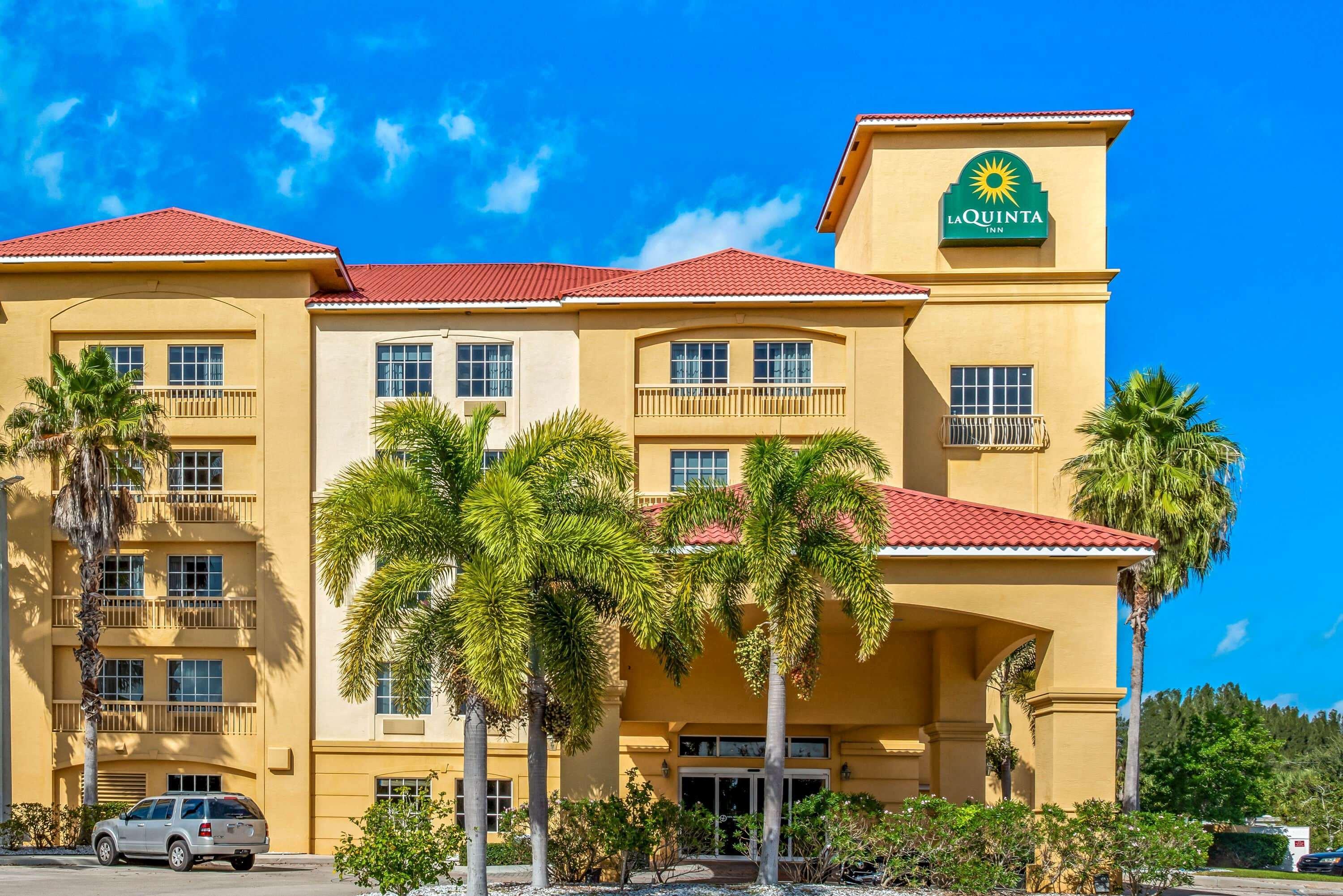 Отель La Quinta By Wyndham Ft. Pierce Форт Пирс Экстерьер фото